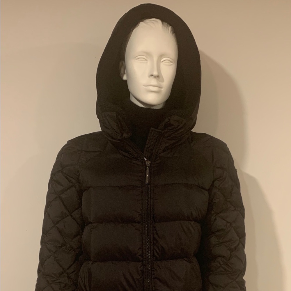 Liu Jo - Italy :Puffer jacket with knit sleeves